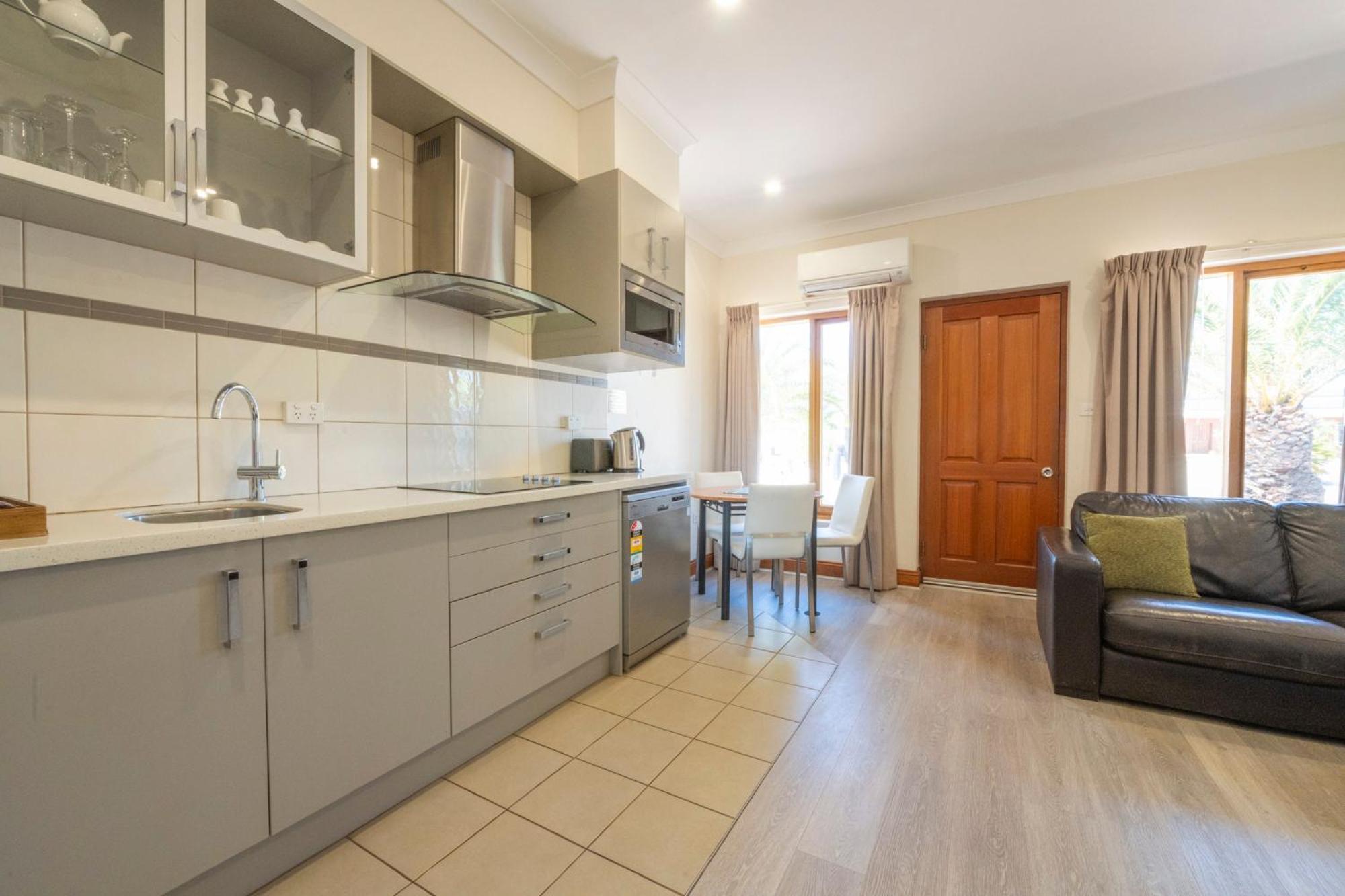 Big4 Stuart Range Outback Resort Coober Pedy Exteriör bild